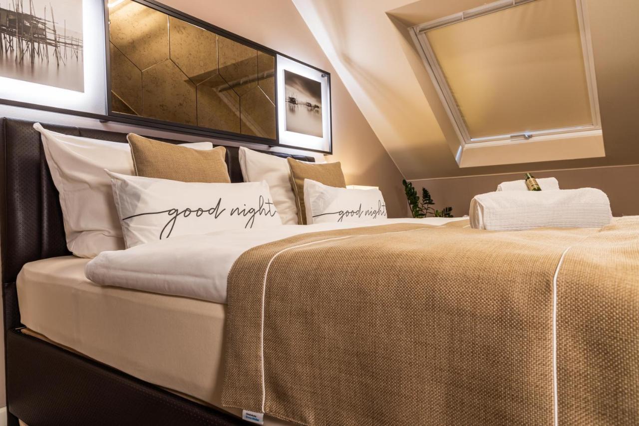 Deluxe Apartment Mit Tiefgarage In Naehe Messe-Bmw-Porsche-Dhl-Flughafen-Flugzeugwerk Der Deutsche Aircraft لبسيا المظهر الخارجي الصورة